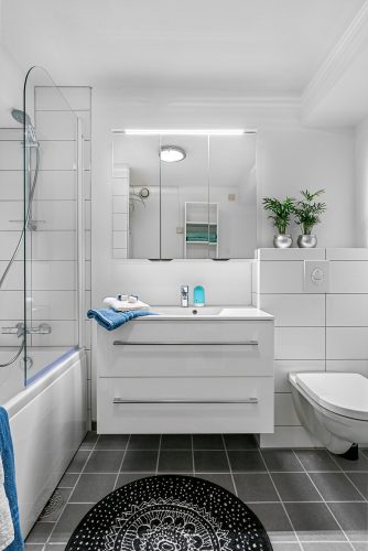 End of Lease Cleaning in Cairnlea Vic 3023 - Cleaning services you can rely on