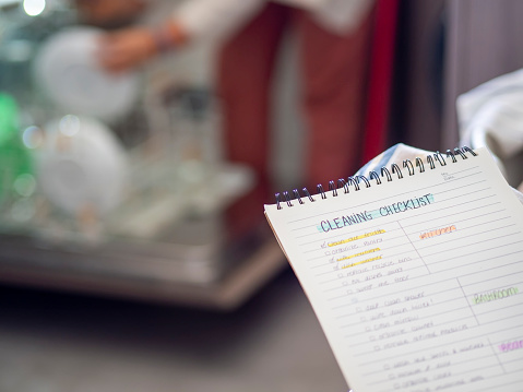 Family Spring Cleaning- Getting the Whole Family Onboard 2 Spring cleaning with your family - have a physical checklist