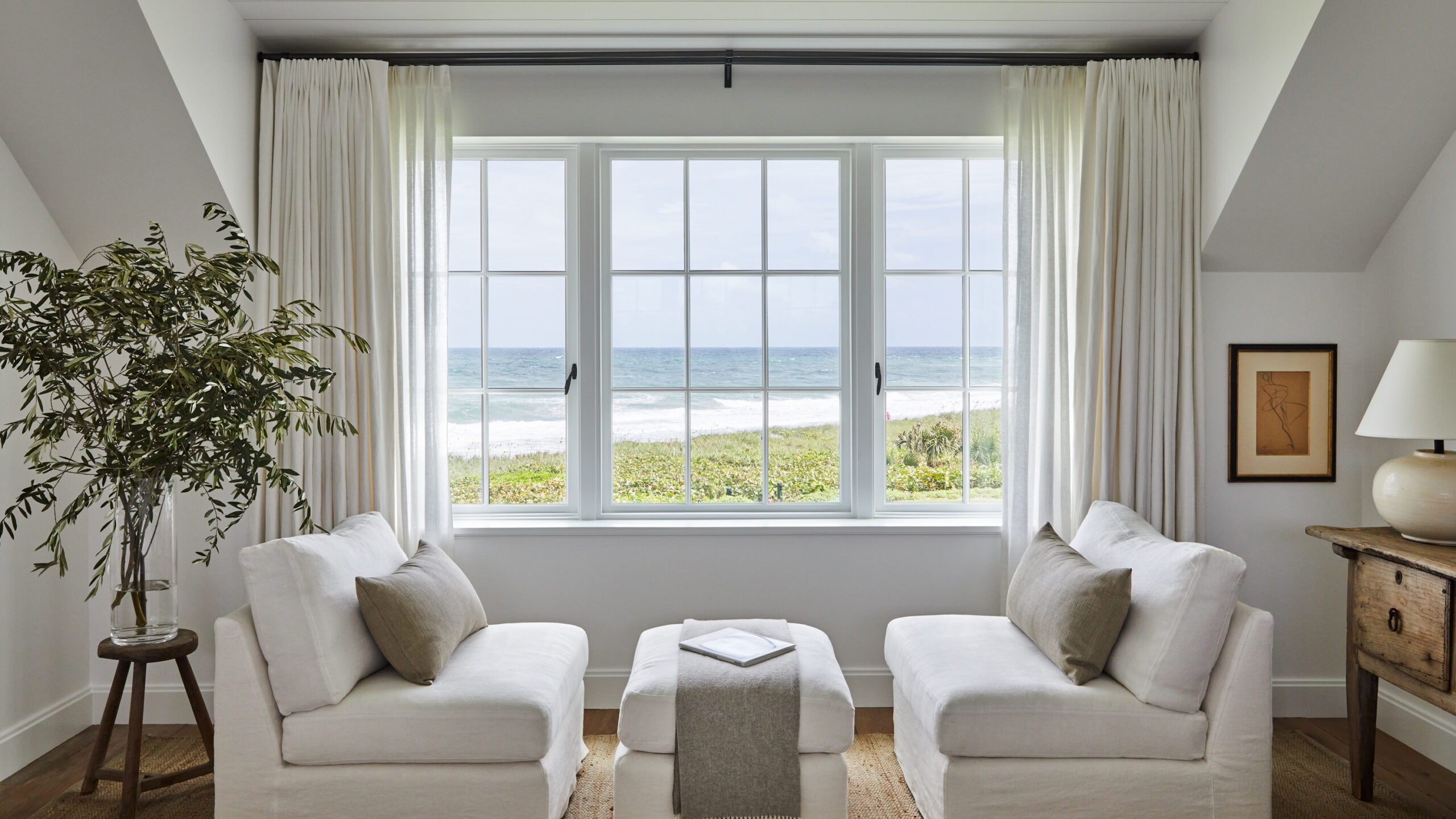 How to Clean Windows: Your Guide to Getting Sparkling Clean Glass Windows